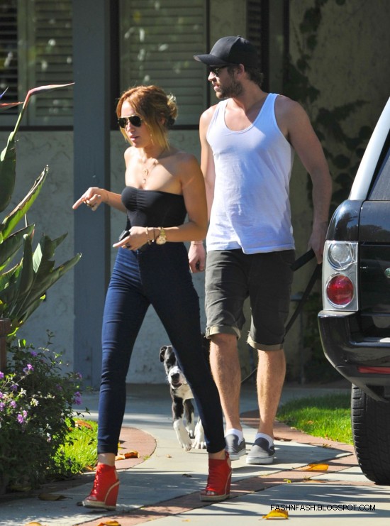 Miley-Cyrus-in-Los-Angeles-Pictures-Photoshoot-2012-4
