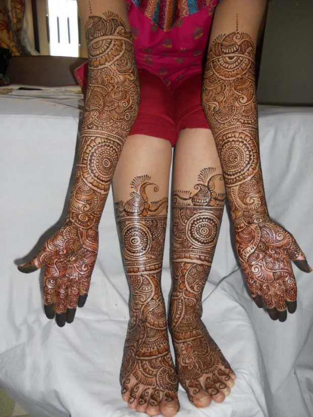 Indian-Pakistani-Mehndi-Design-for-Hands-and-Feet-Eid-Mehndi-Designs-