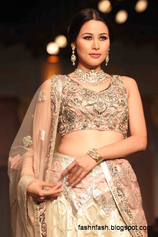 Indian-Pakistani-Bridal-Wedding-Dresses-Bridal-Saree-Lehenga-Gharara-Dress-4