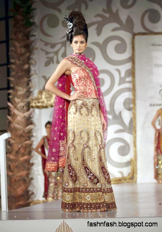 Indian-Pakistani-Bridal-Wedding-Dress-Bridal-Couture-fashion-Show-on-Ramp-1