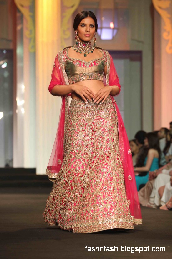 Indian-Pakistani-Bridal-Wedding-Dresses-2012-13-Bridal-Saree-Lehenga-Gharara-Dress-10