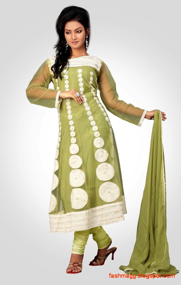 Anarkali-Winter-Frocks-Anarkali-Embroidered-Umbrella-Frocks-New-Fashion-Dress-Designs-2013-5