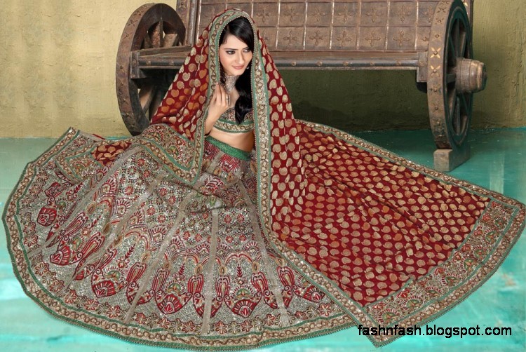 bridal-brides-wedding-dress-beautiful-indian-bridal-valima-lehanga-choli-collection.jpg