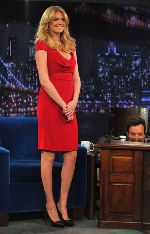 Kate-Upton-at-Late-Night-with-Jimmy-Fallon-in-New-York-Pictures-photos-4