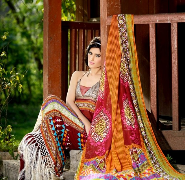 Firdous-Embroidered-Swiss-Voile-2013-Dresses-Collection-New-Fashionable-Clothes-6