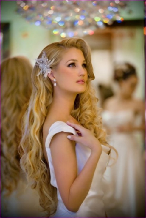 Pretty-Bridal-Wedding-Hairstyle-Collection-2013-8