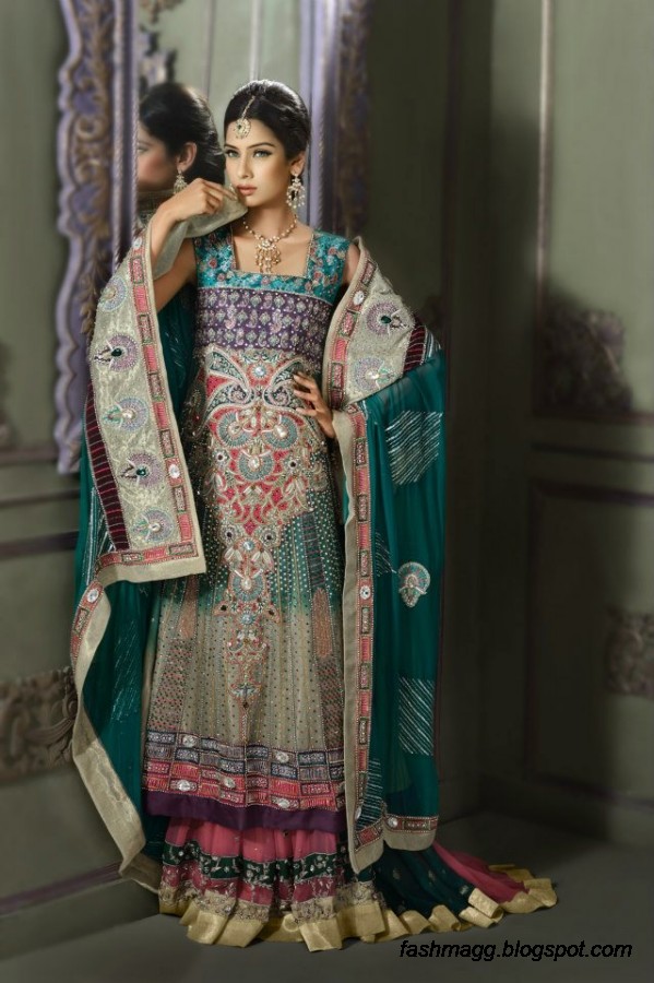Indian-Pakistani-Elegant-Bridal-Wear-Dress-Collection-2013-by-Amna-Ajmal-3