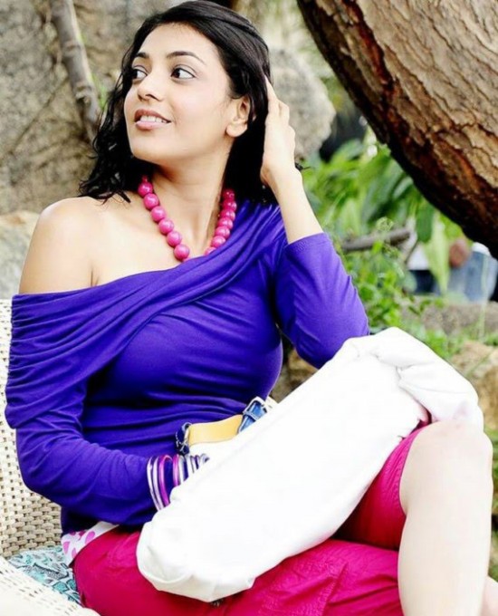Kajal-Aggarwal-South-Indian-Girl-Famous-Actress-Wallpaper-3