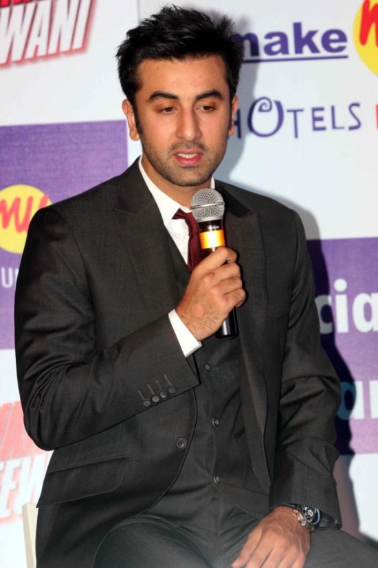 Ranbir-Kapoor-Launch-Official-Travel-Partner-For-YJHD-Photos-Images-6