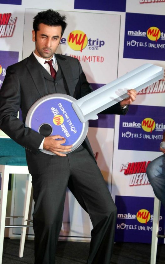 Ranbir-Kapoor-Launch-Official-Travel-Partner-For-YJHD-Photos-Images-8