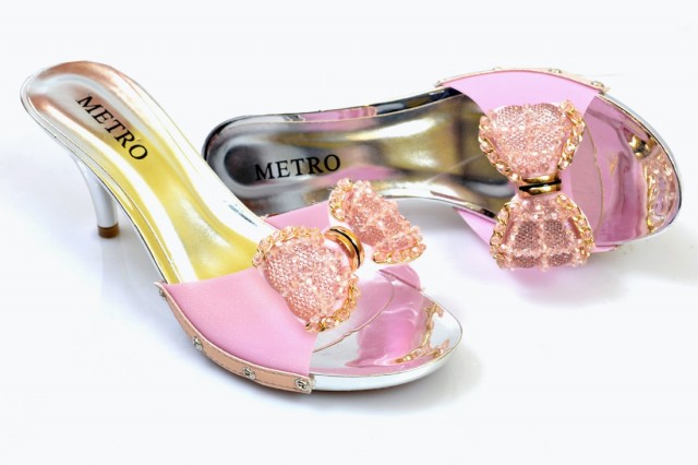 metro shoes for girls