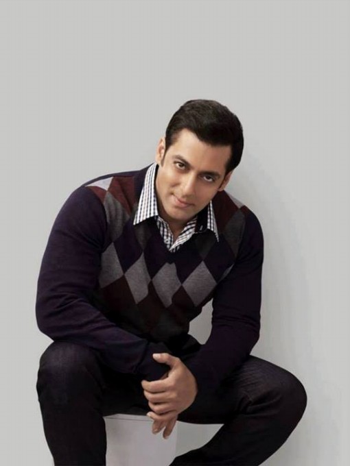 Salman-Khan-Photoshoot-For-Splash-Fashionable-Winter-Clothes-Collection-Mens-Wear-Suits-14
