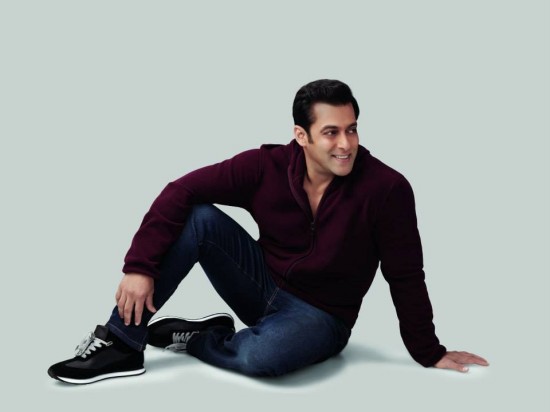 Salman-Khan-Photoshoot-For-Splash-Fashionable-Winter-Clothes-Collection-Mens-Wear-Suits-