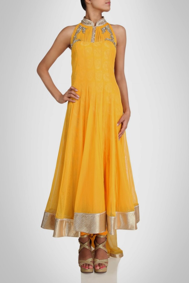 Amazing-Style-Designer-Wedding-Anarkali-Churidar-Frock-And-Sarees-Dress-by-Gaurav-Gupta-2