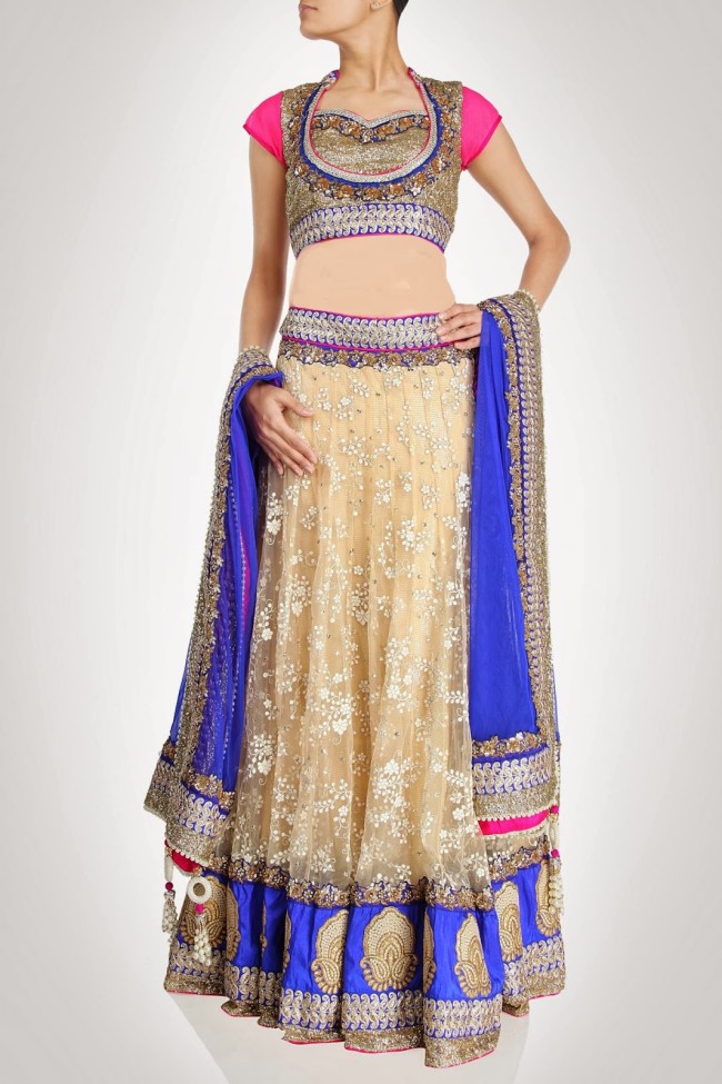 Anarkali-Bridal-Wedding-Lehenga-New-Fashion-Outfits-by-Kiran-&-Shruti-Aksh-4