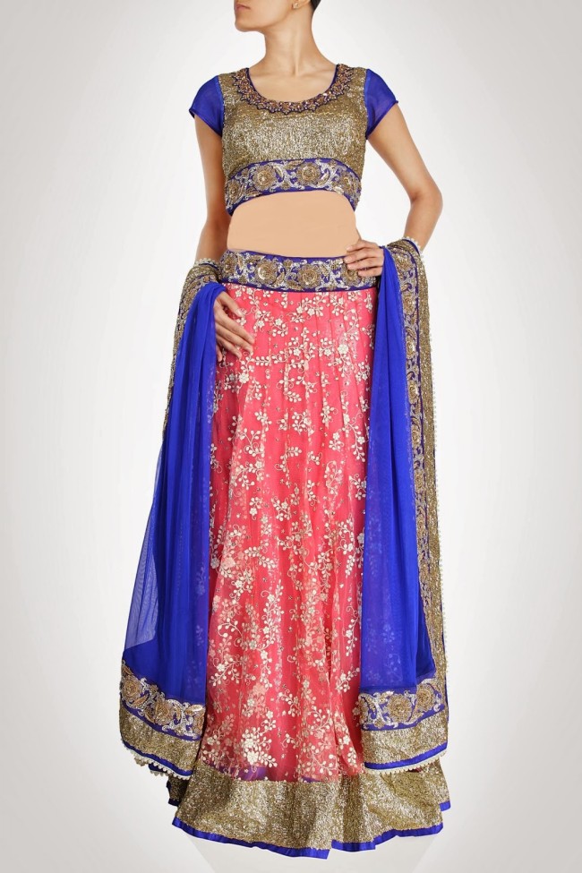 Anarkali-Bridal-Wedding-Lehenga-New-Fashion-Outfits-by-Kiran-&-Shruti-Aksh-6