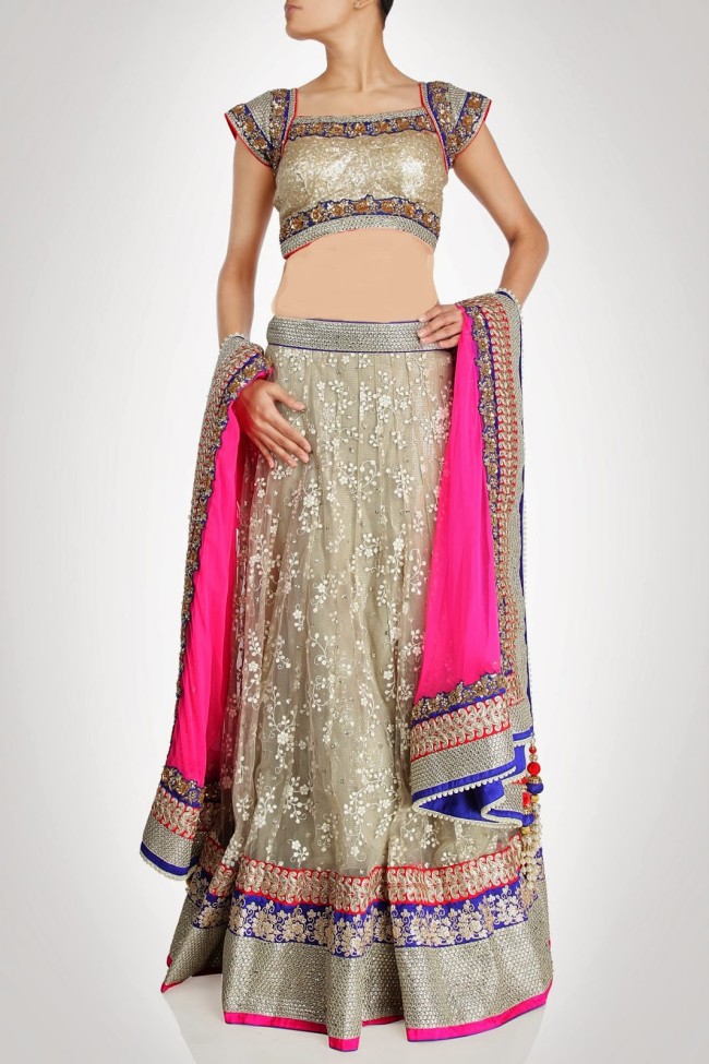 Anarkali-Bridal-Wedding-Lehenga-New-Fashion-Outfits-by-Kiran-&-Shruti-Aksh-9