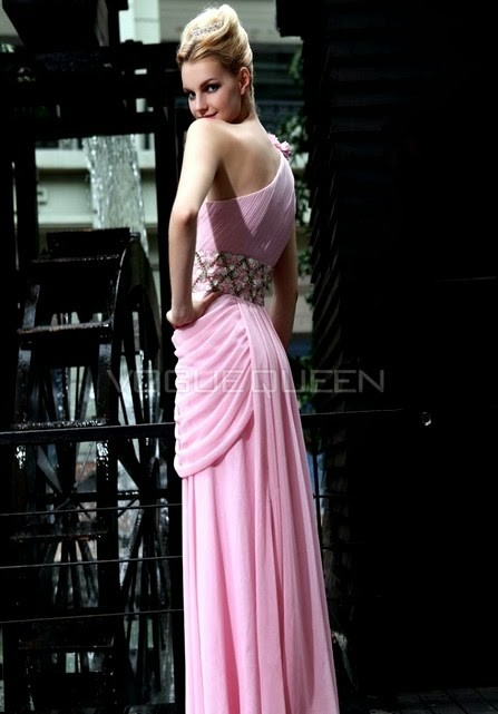 Beautiful-Girls-Wear-Prom-Formal-Western-Gown-for-Christmas-Dresses-by-Vogue-Queen-12