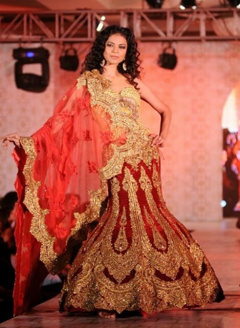 Bridal-Wedding-Brides-Wear-Dress-by-Shilpa-Shetty-Show-Stopper-For-Marigold-Watches-Fashion-Event-5