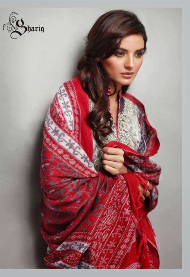 Cute-Girls-Wear-RABEA-Embroidered-Winter-Suits-By-Shariq-Textile-Pashmina-Shawls-23