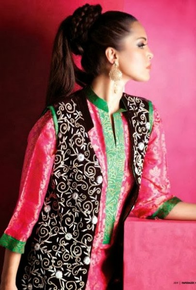 Girls-Women-Embroidered-Party-Wear-New-Fashion-Suits-Jamawar-Velvet-Outfits-by-Sadaf-Amir-12