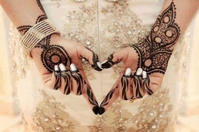 New-Stylish-Wedding-Bridal-Indian-Mehndi-Design-for-Girls-Hands-Feet-Best-Parties-13