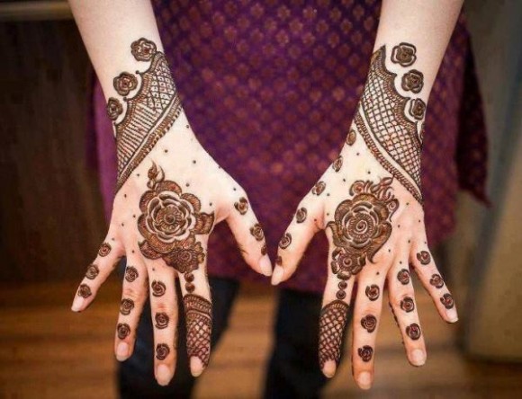 New-Stylish-Wedding-Bridal-Indian-Mehndi-Design-for-Girls-Hands-Feet-Best-Parties-3