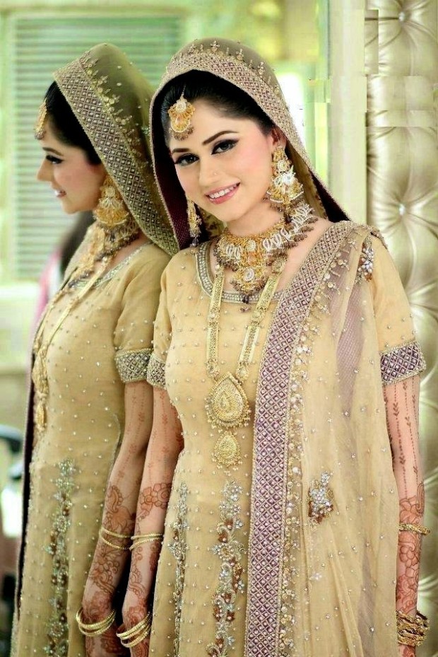 Riwaaj-Couture-Bridal-Wedding-Party-Wear-Cute-Stylish-New-Fashion-Dress-for-Girls-Women-1