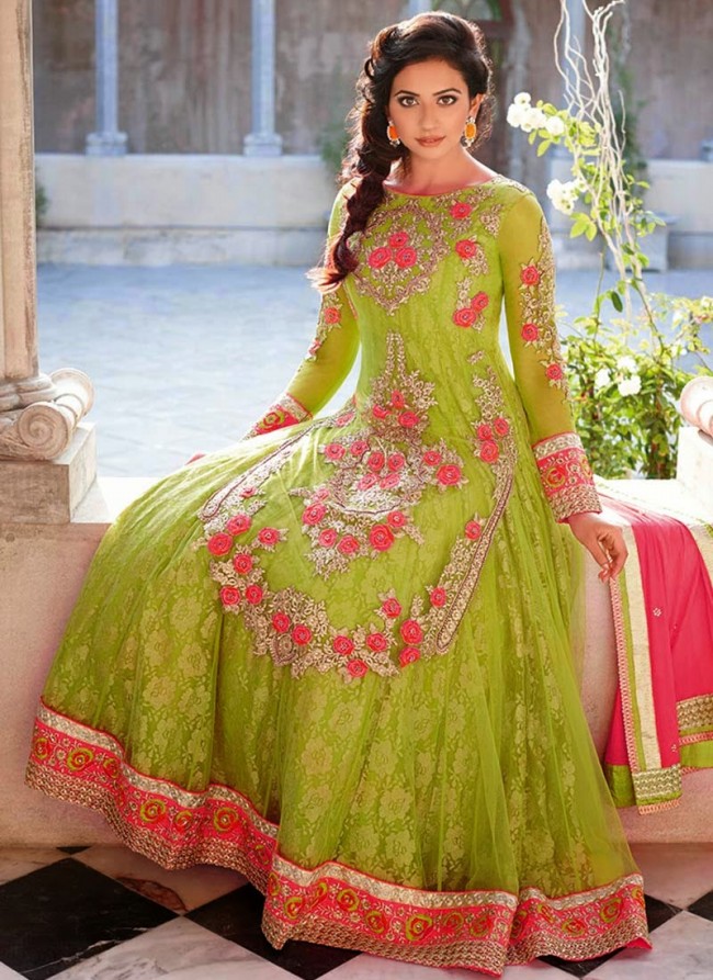 Anarkali-Frock-Churidar-Salwar-Kamiz-New-Fashion-Outfits-by-Designer-Rakul-Preet-Singh-