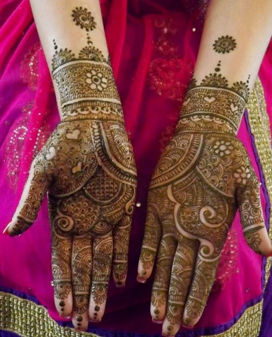 Best-Wedding-Bridal-Mehndi-Designs-For-Indian-Pakistani-Girls-Hands-Feet-5