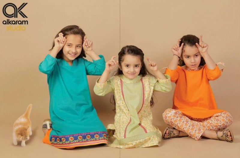 Kids-Boys-Girls-Eid-ul-Azha-New-Fashion-Wear-Suit-Dress-by-Alkaram-Studio-1