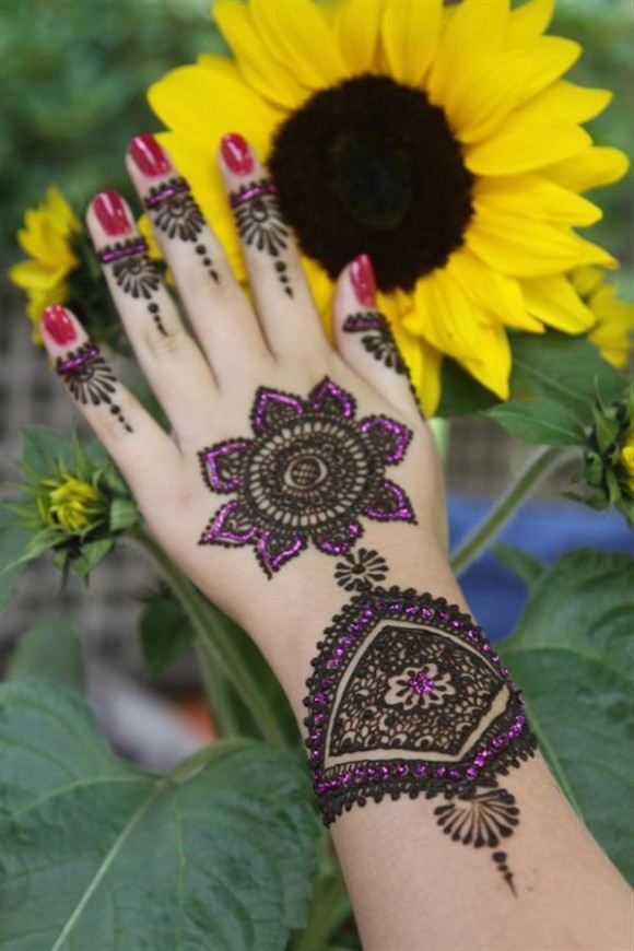 Women-Girls-New-Best-Hand-Feet-Mehndi-Designs-Chand-Raat-Eid-Ul-Azha-Day-4