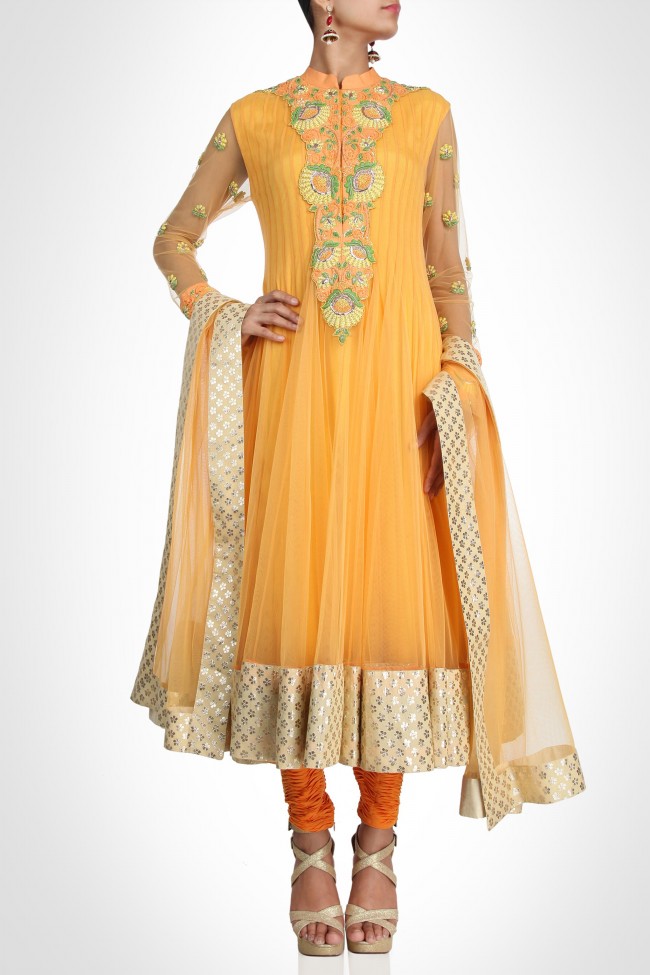 Beautiful-Girls-Wear-New-Fashion-Saree-Anarkali-Suits-Frock-by-Dress-Designer-Reeti-Arneja-and-Pooja-Shroff-5