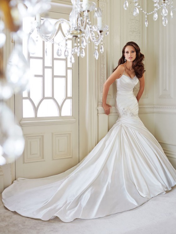 Bridesmaid-Wedding-Bridal-Gown-Romantic-Suits-by-New-Fashion-Dress-Designer-Sophia-Tolli-3