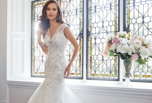 Bridesmaid-Wedding-Bridal-Gown-Romantic-Suits-by-New-Fashion-Dress-Designer-Sophia-Tolli-