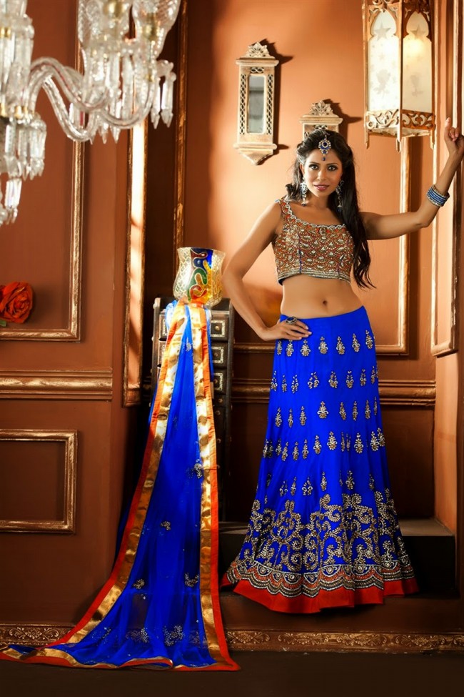 Wedding-Bridal-Lehenga-Choli-New-Fashionable-Colour-Printed-Outfits-Dress-11