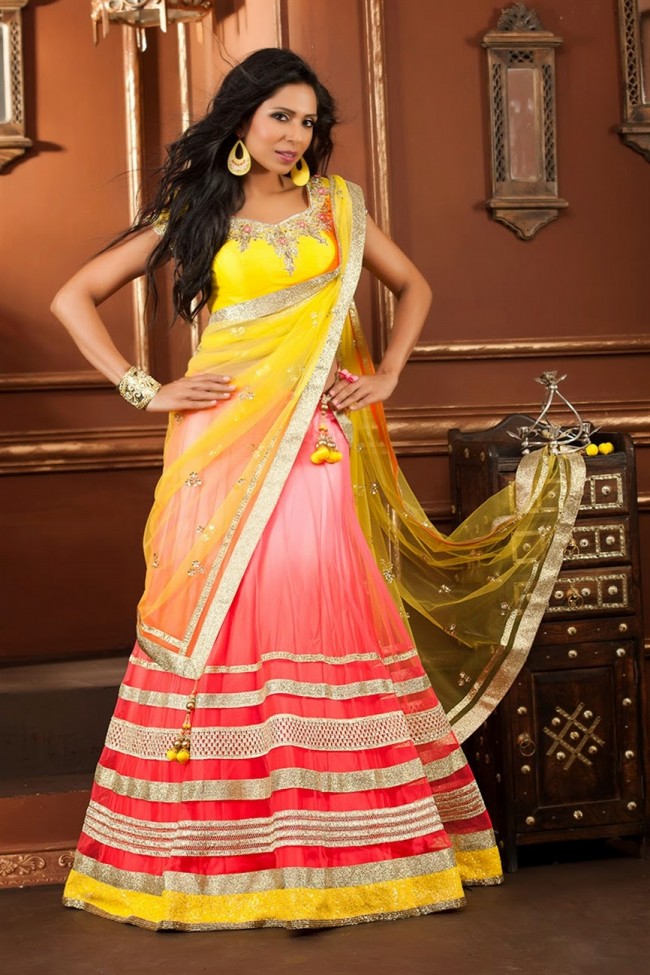 Wedding-Bridal-Lehenga-Choli-New-Fashionable-Colour-Printed-Outfits-Dress-3