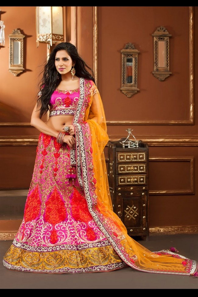 Wedding-Bridal-Lehenga-Choli-New-Fashionable-Colour-Printed-Outfits-Dress-8