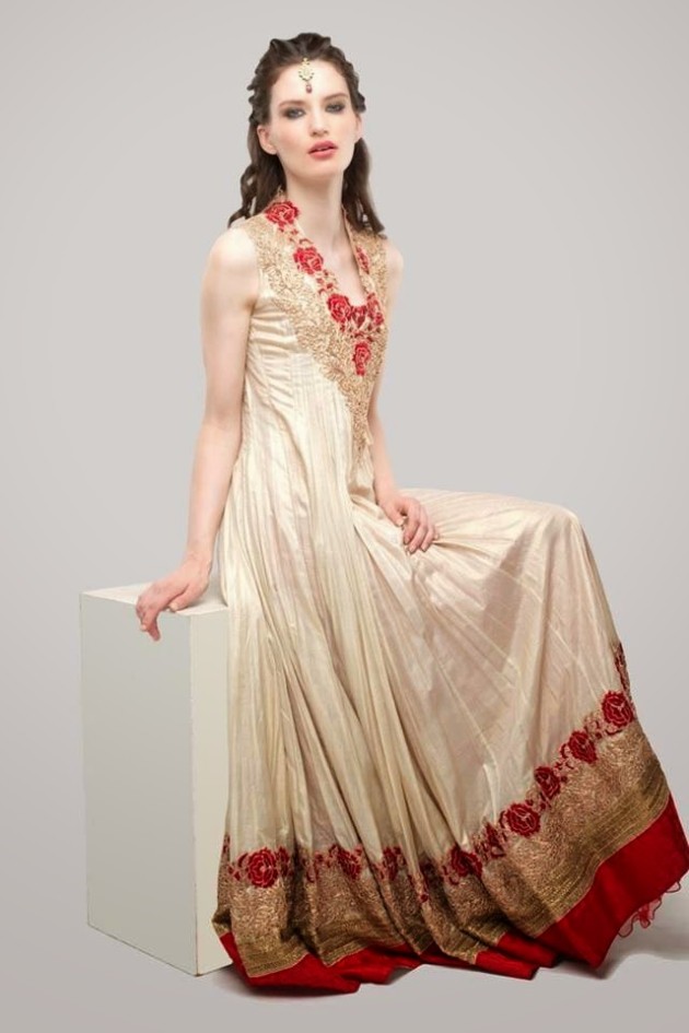 Wedding-Bridal-New-Fashion-Fancy-Gowns-for-Brides-by-Dress-Designer-Rozina-Vishrams-10