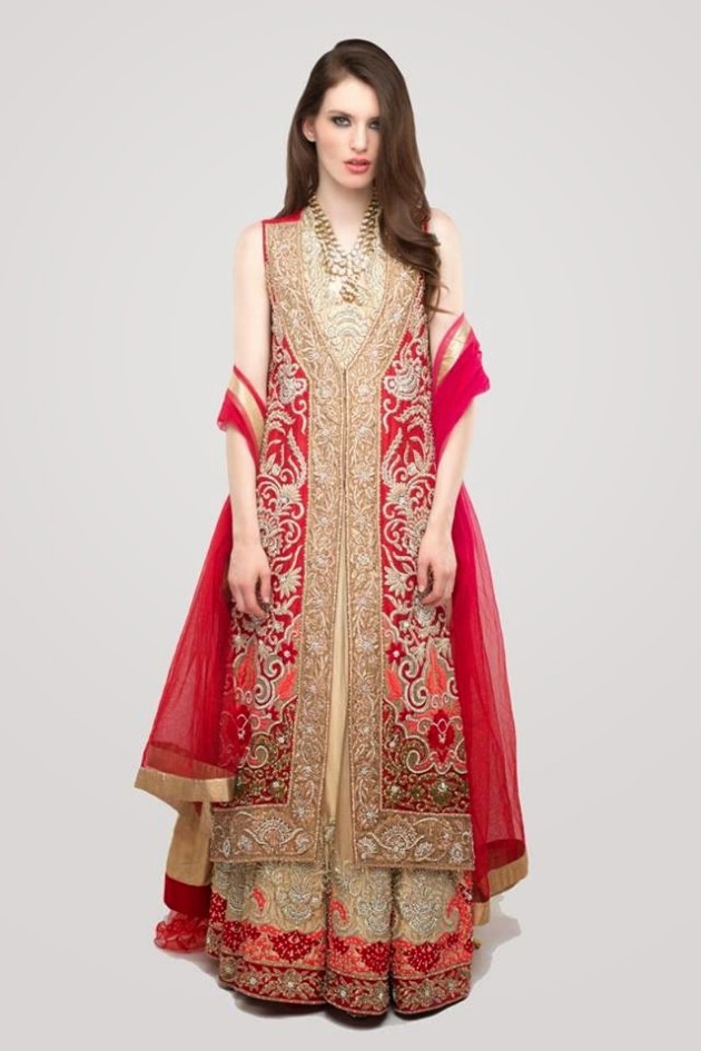 Wedding-Bridal-New-Fashion-Fancy-Gowns-for-Brides-by-Dress-Designer-Rozina-Vishrams-9