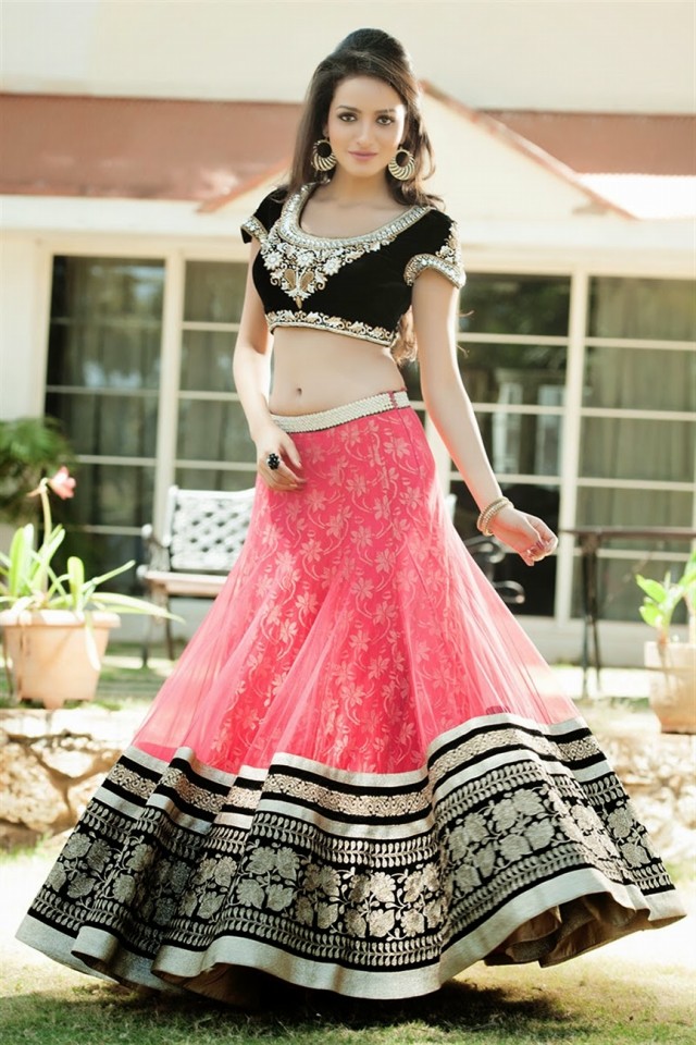 Aishwarya Designer Studio Wedding-Bridal Wear New Fashion Fancy Lehangaa-Cholli Suits-6