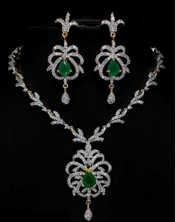 Beautiful Latest Fashion Bridal-Wedding Gold-Silver-Platinium Diamond Necklace Designs For Brides-Dulhan-2