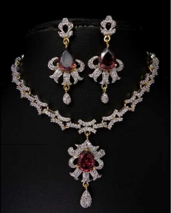Beautiful Latest Fashion Bridal-Wedding Gold-Silver-Platinium Diamond Necklace Designs For Brides-Dulhan-8