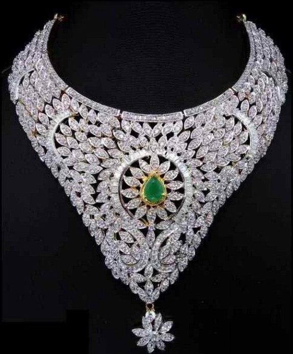 Beautiful Latest Fashion Bridal-Wedding Gold-Silver-Platinium Diamond Necklace Designs For Brides-Dulhan-