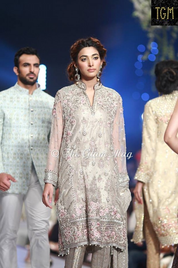 Pakistani New Fashion Dress Designer Faraz Manan Bridal-Wedding Brides-Dulhan Wear Gown Suits-4