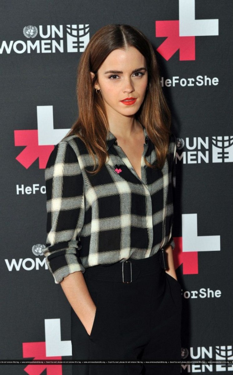 Emma Watson at Heforshe Facebook Q A in London HD Wallpapers-4
