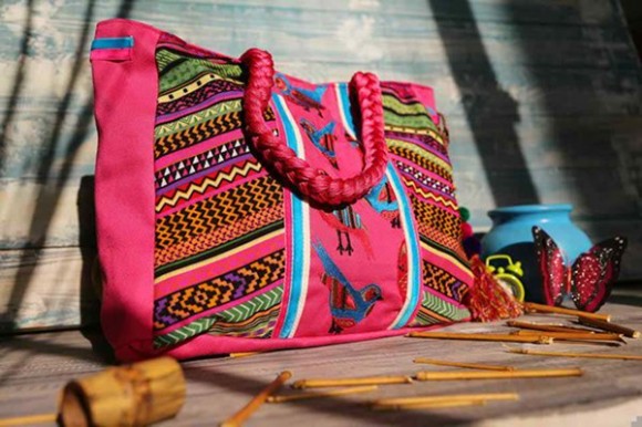 Beautiful Handbags-Purse Designs For Girls-Women-Ladies New Fashion Clutches-6