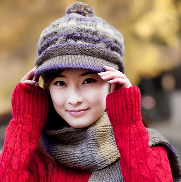 New Stylish Winter Wear Warm Caps Latest Fashion Trend for Teenage-Young Girls-